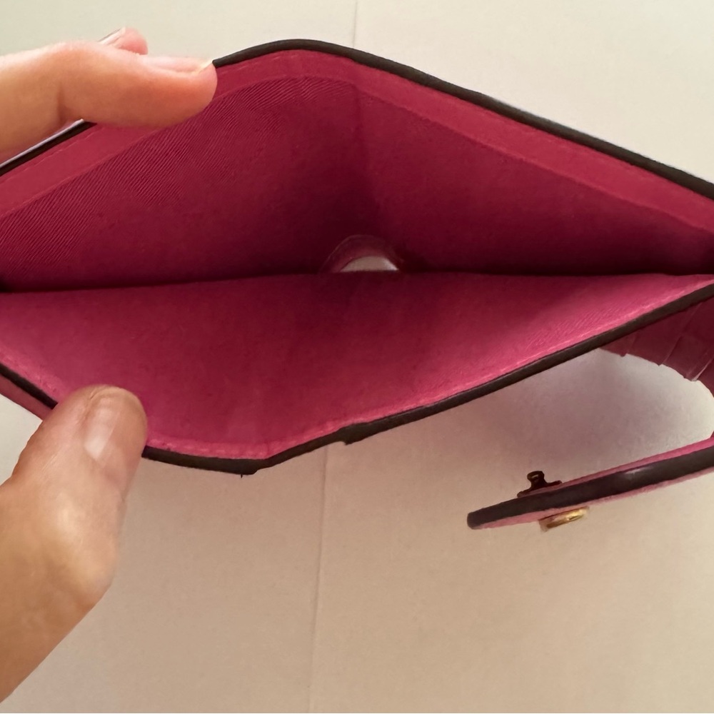 Coach Hot Pink Leather Small Wallet with Gold 'C' Accent - Picture 3 of 7